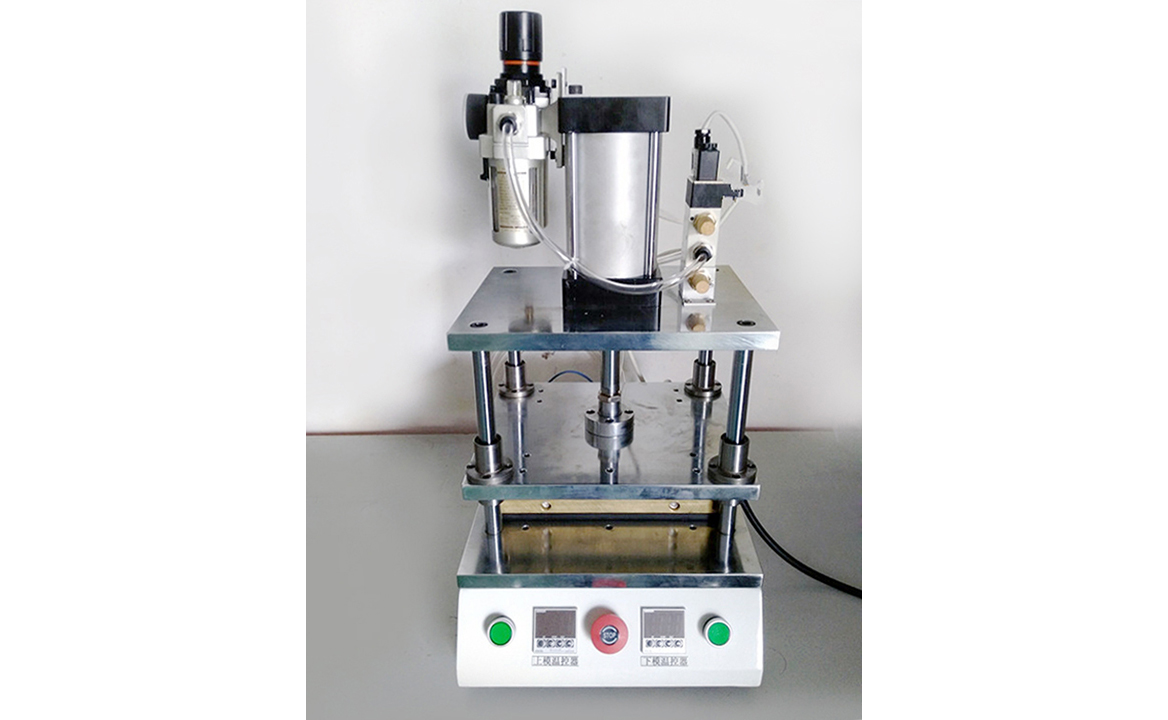 四柱熱壓機(jī)